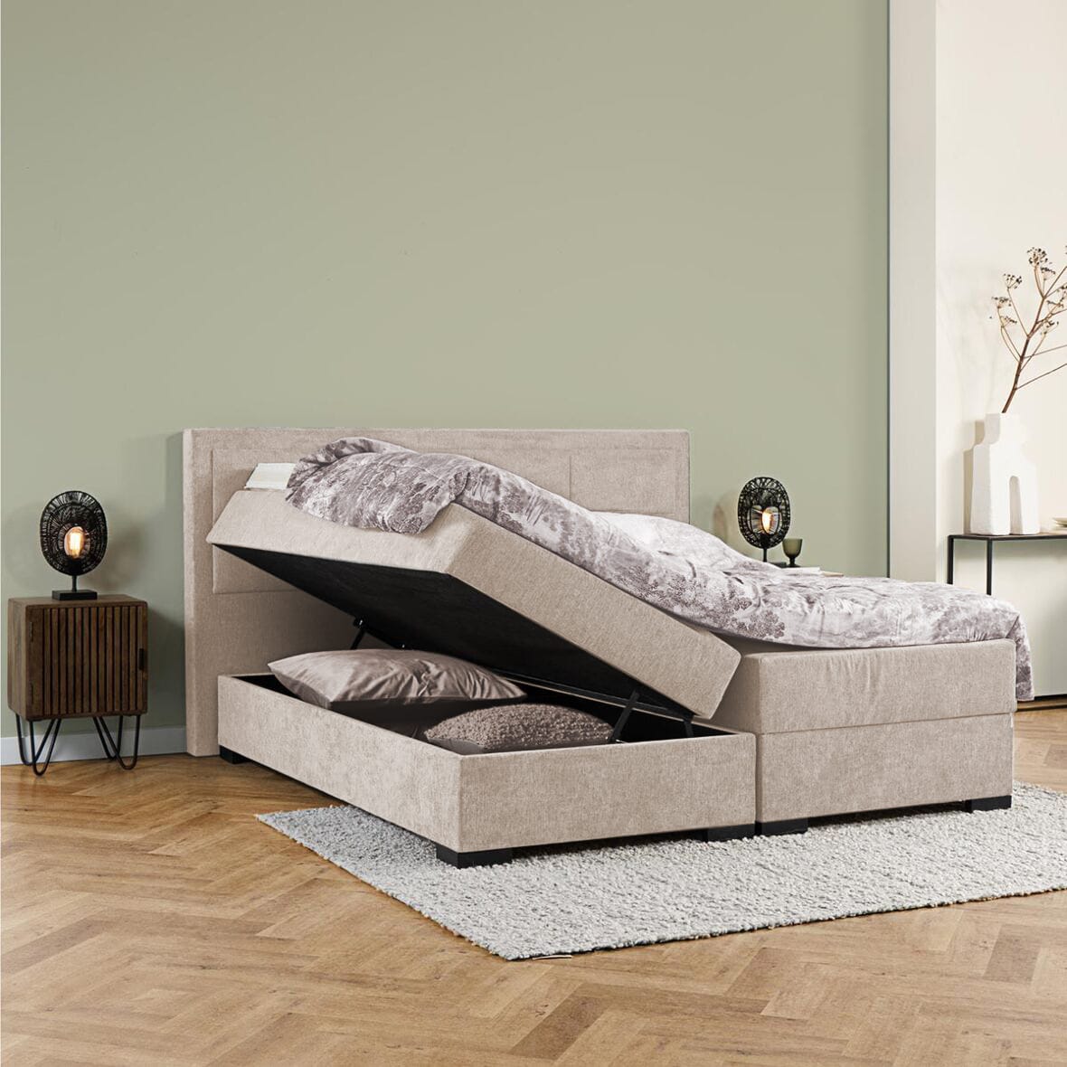 RoyalStorage 621