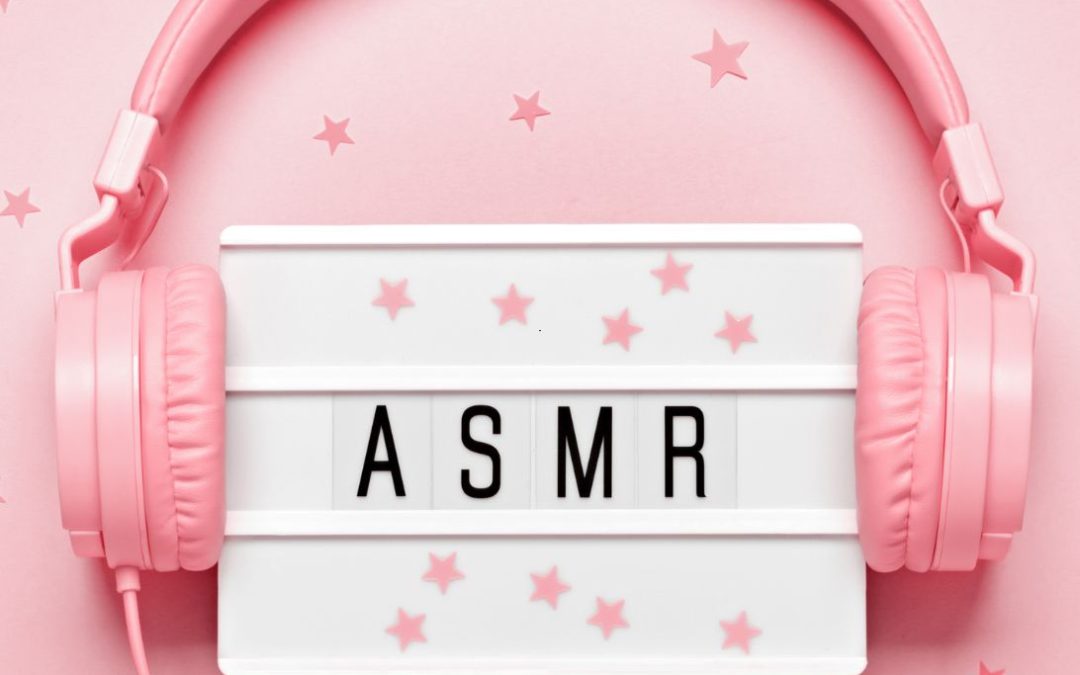 Beter slapen met ASMR: waarom die geluiden zo goed werken