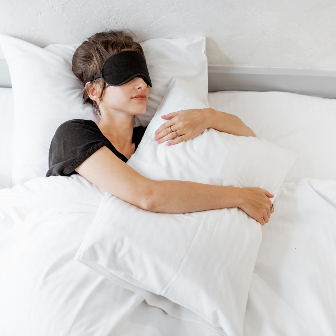 Vrouw test matras van ErgoSleep breda
