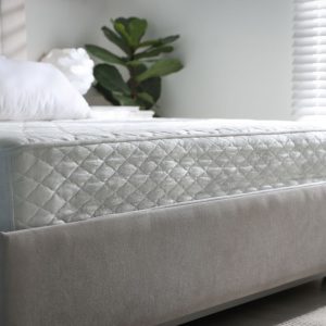 Matras op boxspring, niet opgedekt
