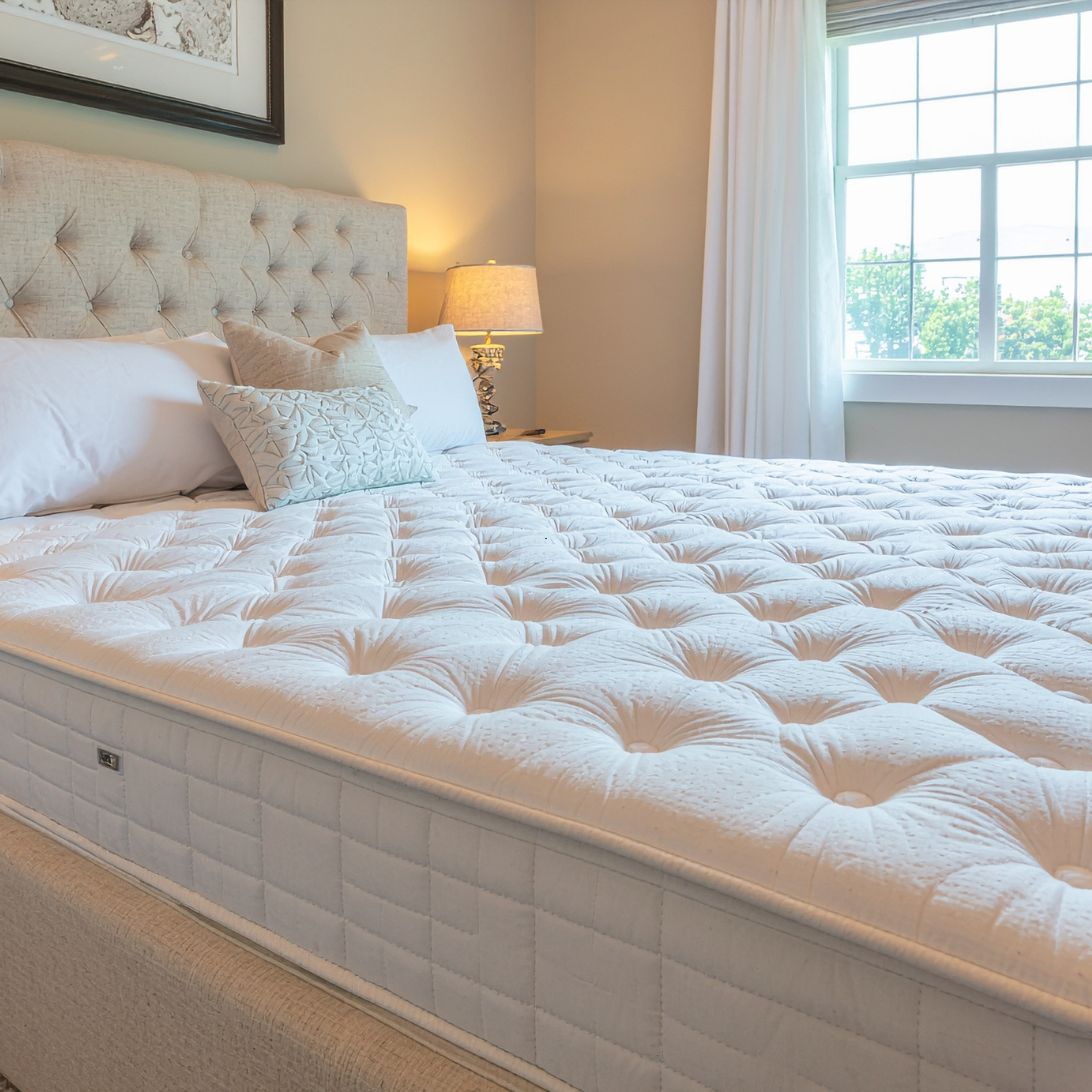 M line matras op bed