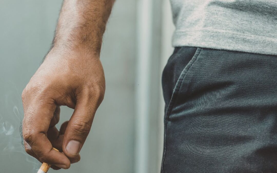 Slecht slapen door roken? Dit doet nicotine met je nachtrust