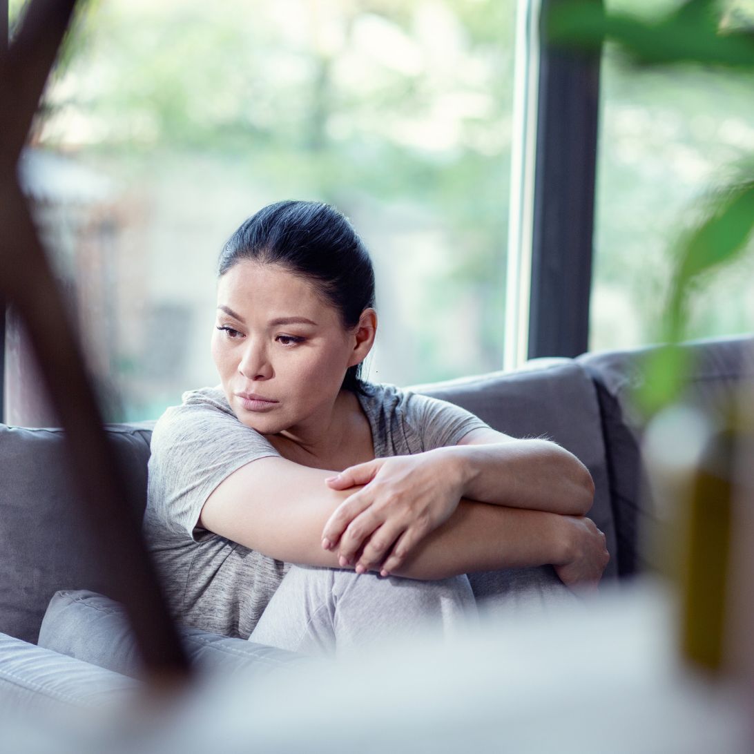 Vrouw krijgt te weinig slaap, leidt tot somberheid