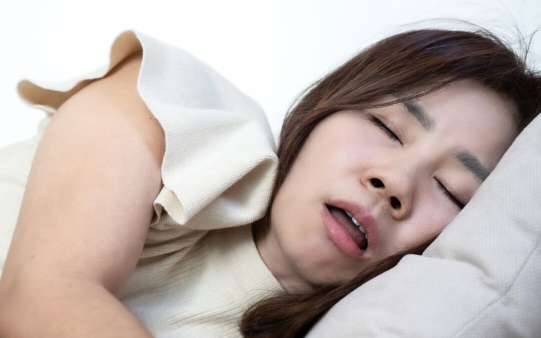 Snurken: waar komt het vandaan en kun je er iets aan doen?